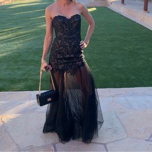 Black Formal Gown | Size 4 La Femme Dress